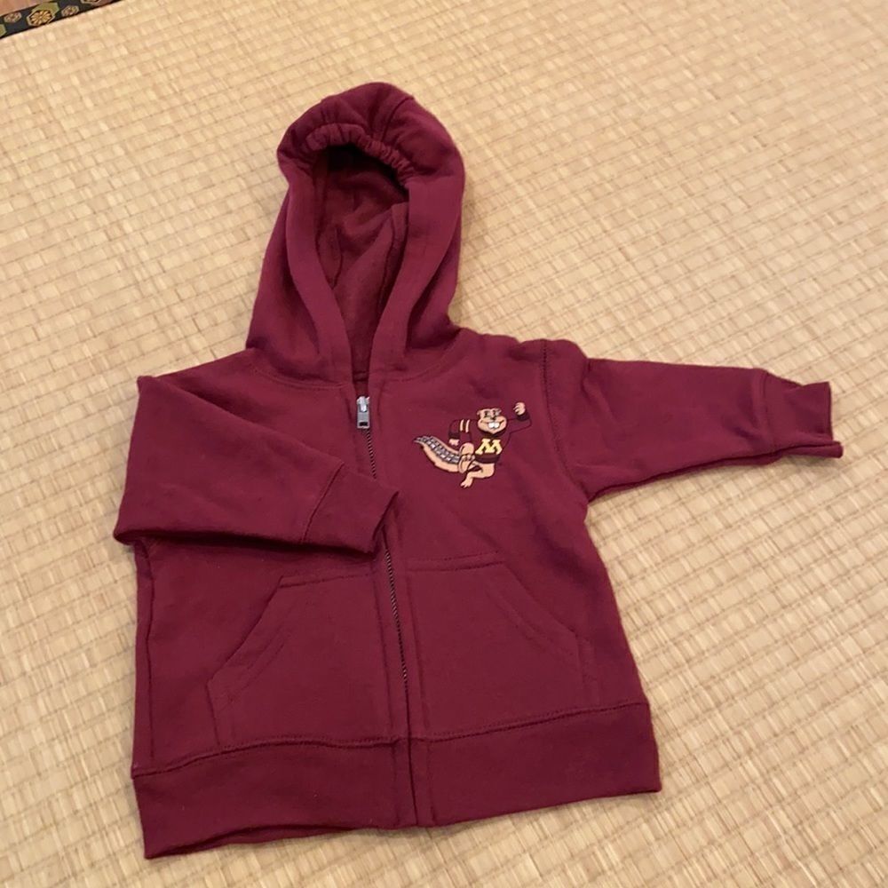 NWOT Size 6 Month Minnesota Jacket Hoodie 🐿